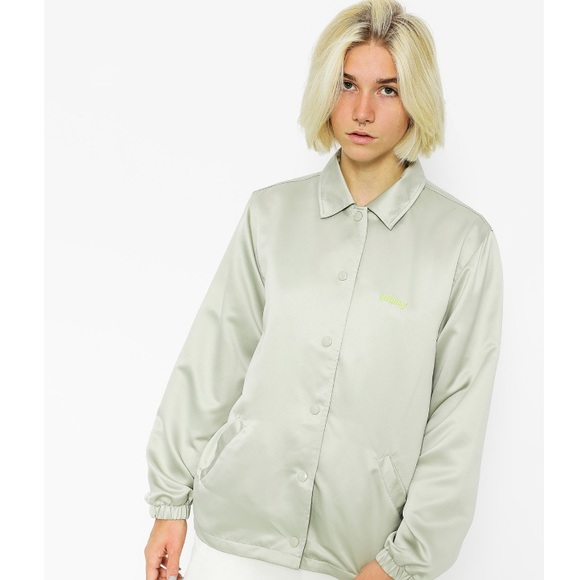🔥🔥STUSSY - SATIN BOMBER CROP TRACK SUIT🔥🔥 - Picture 4 of 8